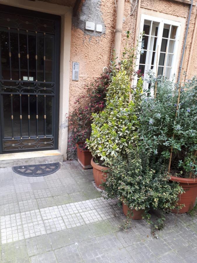 Tra Gianicolo E Trastevere Rome Exterior photo